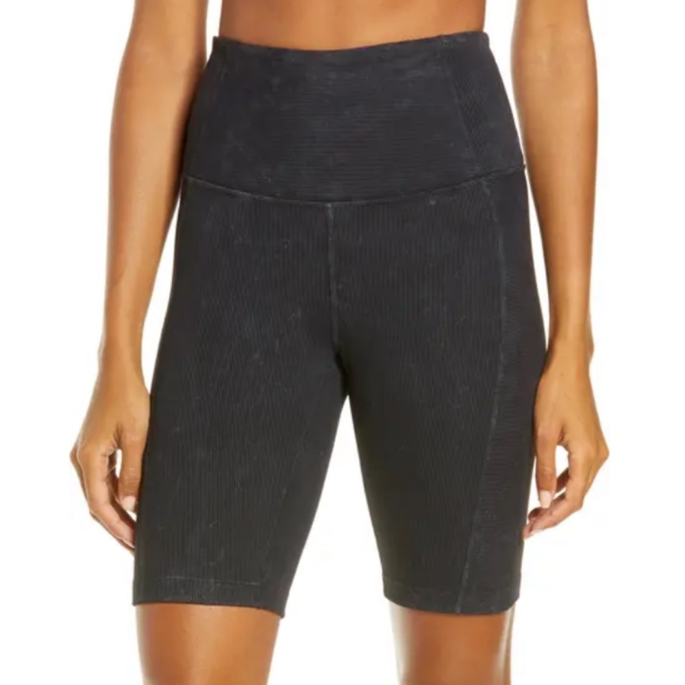 Zella Snow Wash Rib Bike Shorts Black